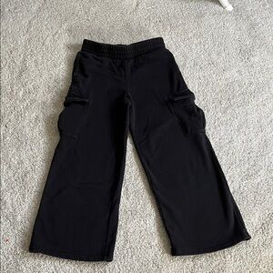 GAP girls L cargo wide leg sweatpants